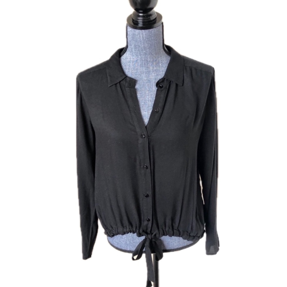 Ella Moss Black Tie Front Top